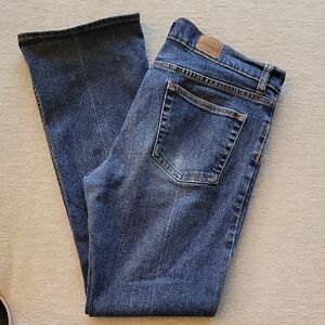 Old Navy Women's Boot Cut Jeans - Low Waist Size 10.